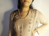 RubbynaKhan
