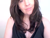 Hey! Welcome to my profile! My name is Ella, the girl next
door with a naughty edge! I often hear: 