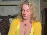 Hoi lieverdjes, ik ben een mooie rijpere vrouw , ik heb mooie lichaam , met lekker grote natuurlijke borsten en grote tepels , wil je me in gesprek komen , en mij  ook zin , dan verwacht ik jou , Tot binnenkort groetjes