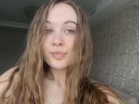 kinky video chat performer AlbertaClem