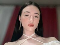 cam girl playing with dildo AlinaVero