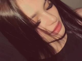 camgirl video chat room AmberlyMankoski