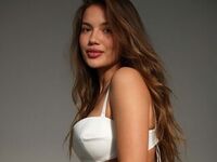 closeup web cam CammieLosecco