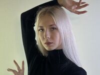 naked webcamgirl photo EmiliaHobgood