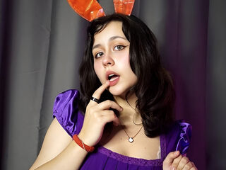 hot cam whore JudithRise