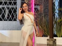 cam girl masturbating with sextoy LeticieHinkley