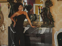 webcam striptease show LiaWest