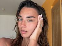 naked cam girl fingering pussy LuciaStehlik