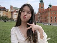 strip tease NellaBiggard