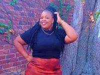 camslut topless PearlyBrown