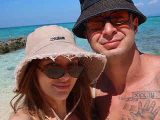 bedroom cam MichaelAndAria