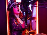 bdsm cam girl live sex CleodoraNoir