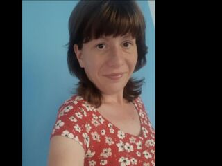 cam girl chatroom AliceKatty