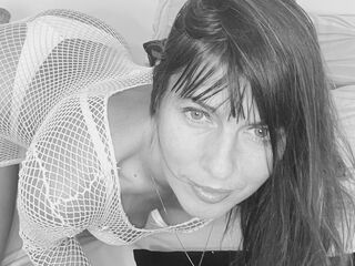 naked cam girl fingering pussy AmazingNicole