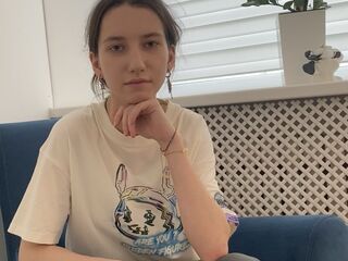 girl showing pussy AmyCoxe