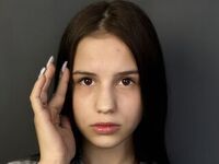 girl cam AnnetPintonin