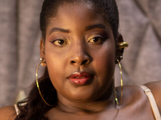 chat room webcam photo AprilSterling