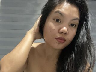 cam girl showing tits AranyaMax