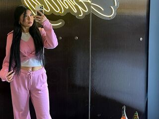 camgirl spreading pussy AshtonKerslake