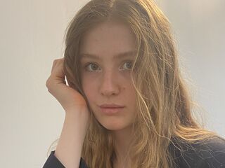 adult liveshow AuraTyce