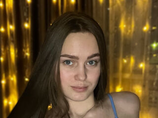 sex cam live BernardineCaiafa