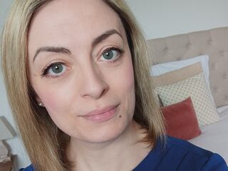 kinky webcam video BiancaLuxe