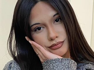 topless BritniHilbrand