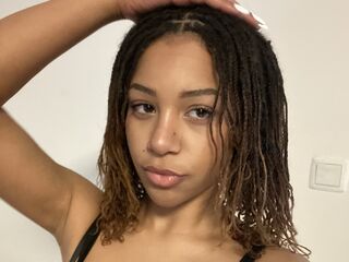 chatroom webcam pic CadeyMir