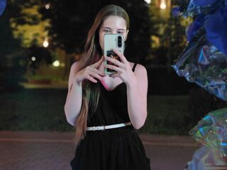 naked cam girl masturbating with sextoy CallieBarca