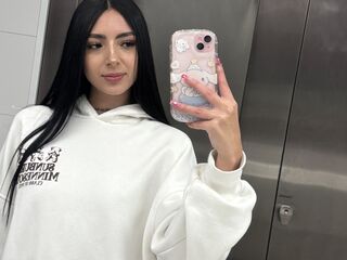 naked girl with webcam masturbating CamilleKilsa