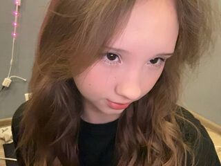 beautiful camgirl CareyRollefson