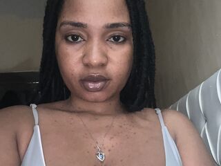 webcam stripper CarolineJames