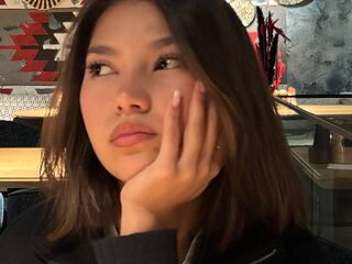 free adult cam picture CelsaCoty