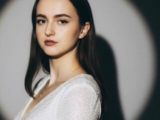 fingering cam girl ChanellMidgette