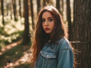 naughty camgirl fingering shaved pussy ChantellMorgia