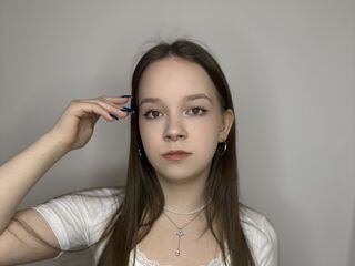 naked cam girl fingering pussy CharleneAplin