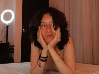 fingering girl chatroom CharlotteBlade