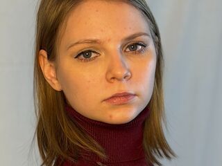 sexy webcam girl CherrieSearls