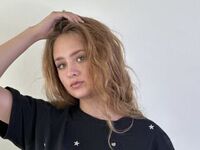 naked webcamgirl video CodiCarrion