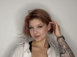 erotic cam CurtisJergen