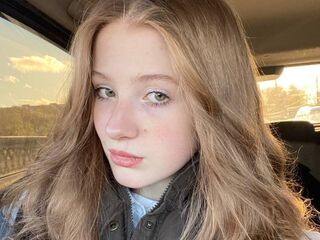adultcam picture DaniellaSunshine