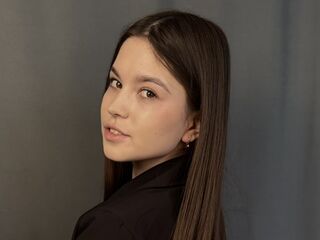 free livecam DarlineAugeri