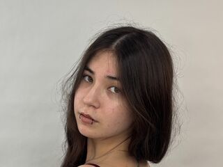 camgirl masturbating with sextoy DeaneMerrih