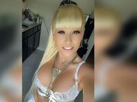 camgirl masturbating DellaBlazed