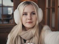 camwhore shaving pussy DelphiaUrbine