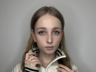 shaved pussy cam DessieBusche