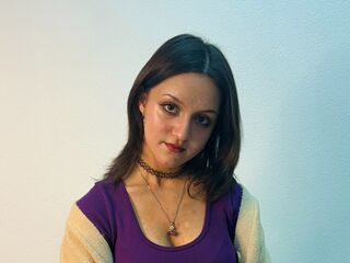 naked cam girl masturbating with vibrator EdithBolding