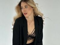 camslut spreading pussy EliseCalloway