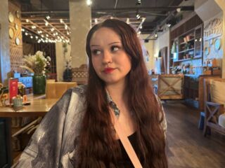 naked cam girl masturbating with vibrator EmilyGreek