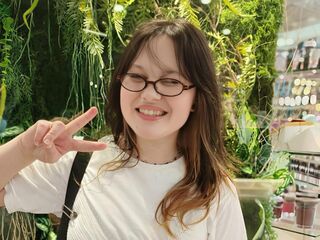 masturbating girl FayLawley